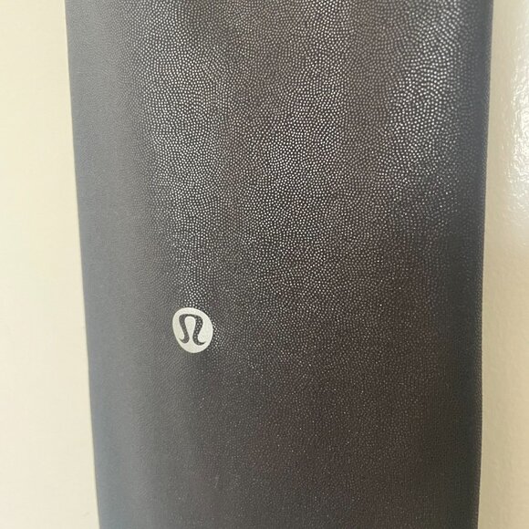 lululemon athletica High-Rise Tights in shiny black - Picture 2 of 5